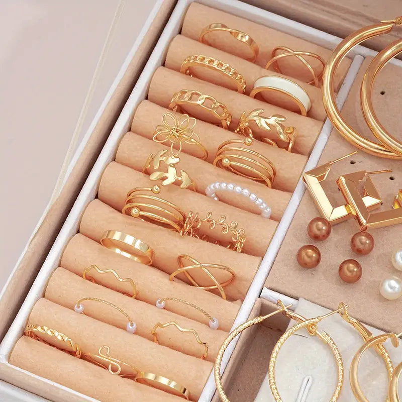 86pcs of Trendy Alloy Jewelry Set