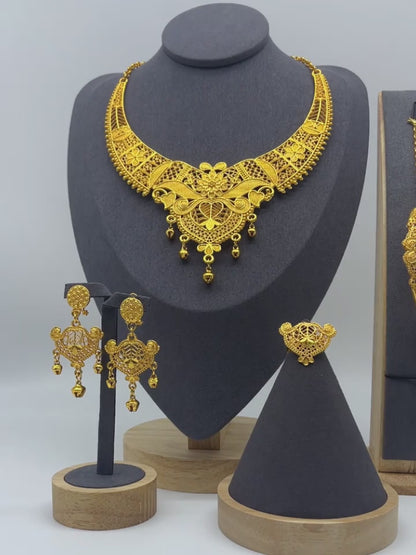 Exquisite and Versatile Bridal Jewelry Set for Wedding Banquets